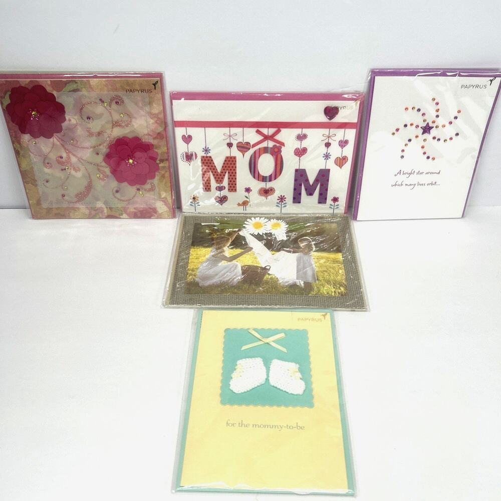 Lot of 5 Papyrus Mother's Day Cards, for Mom, Mommy to be 3D NEW